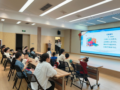锦江社区：阅读浸润童心 陪伴共筑书香