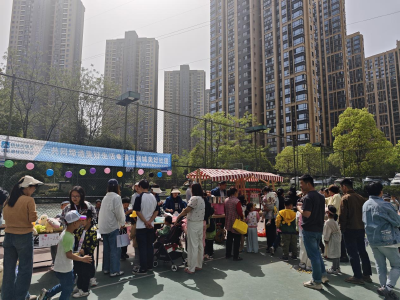 锦江社区：旧物置换书写邻里温情 多方联动打造“熟人社区”