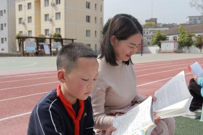春和景明 阅添书香——黄花小学2025年阅读节启动