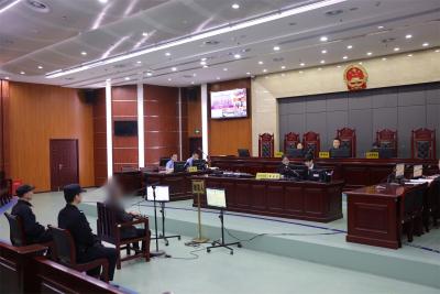 法槌敲响！夷陵法院邀请百余干部“沉浸式旁听”职务犯罪案件