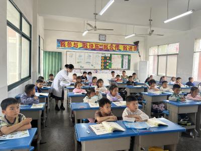 夷陵区鸦鹊岭镇：筑牢健康防线  守护校园安全