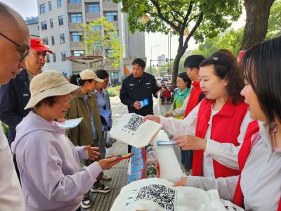 禁毒宣传进菜市 守护生活烟火气
