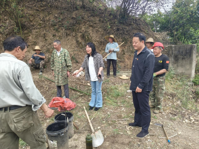 党群同心筑堰塘 共建共享润民生