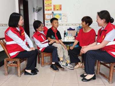 宜昌北收费站：“六一”帮扶留守儿童 慰问关怀情暖童心