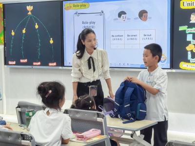 学科融合启新程 英语实践谱新篇
