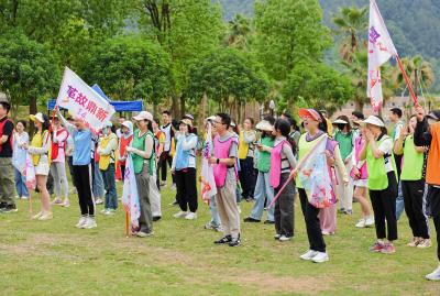 青春使命 挺膺担当——夷陵人民医院开展五四青年节智勇冲关赛团建活动
