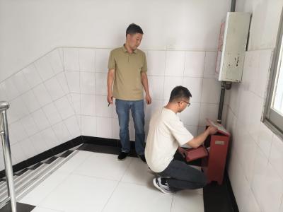 筑牢安全防线 守护健康基石