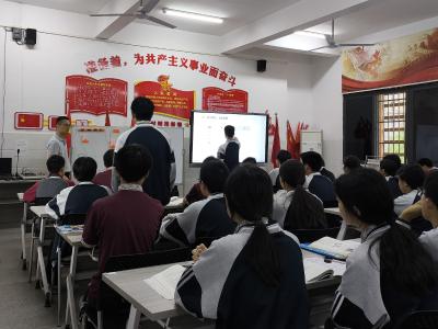 全区初中物理新教材暨复习教学培训在东湖初中举行