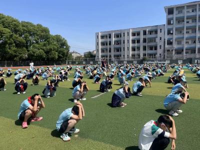 夷陵区鸦鹊岭镇：地震逃生演练 筑牢安全防线