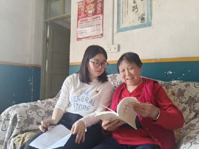 “送学上门”暖人心 理论学习守初心