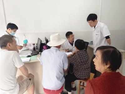 专家下沉进社区，医疗服务再升级