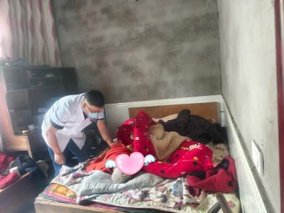 家医上门解难题 银发关怀“零距离”