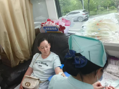 无偿献血：爱心汇聚传递生命希望