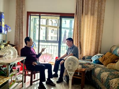 情系百姓践初心 暖心走访解民忧