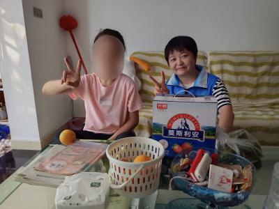 千丝万缕情 “童”享双节甜