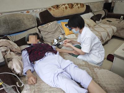 上门体检暖人心，健康服务零距离