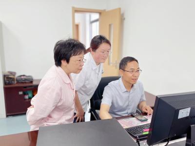 下沉一线谋发展 精准指导开新局