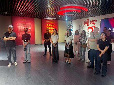 学习“三大精神” 汲取奋进力量