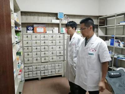 下村督导提质量 筑牢健康防护网