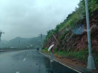 加强地质灾害点巡查 全力筑牢群众安全网