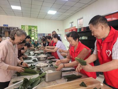 弘扬端午文化  共享浓情粽香