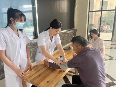 夷陵区鸦鹊岭镇：“323”慢病筛查 守护居民健康