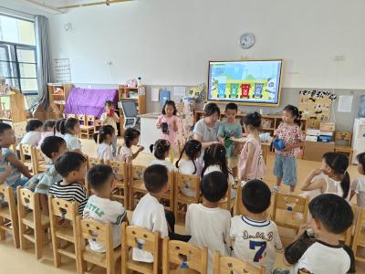 垃圾“童”分类 童手护家园