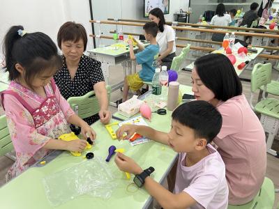 绿洲社区：科学实验里的家风浸润