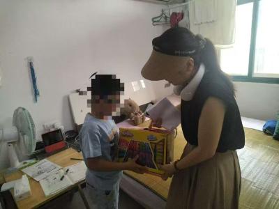 夏日妇联关爱至 童心沐阳绽笑颜