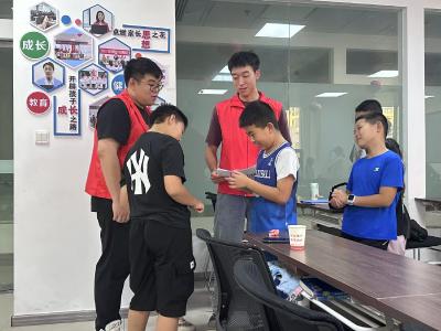 你来比划我来猜 趣味游戏欢乐多