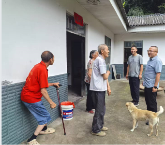 樟村坪镇桃坪河村：走访慰问脱贫户 精准帮扶暖人心