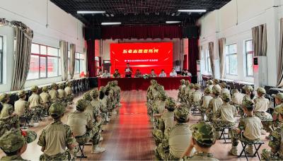 夷陵区关工委开展“弘扬长征精神 争当红色卫士”主题宣讲暨暑期关爱活动