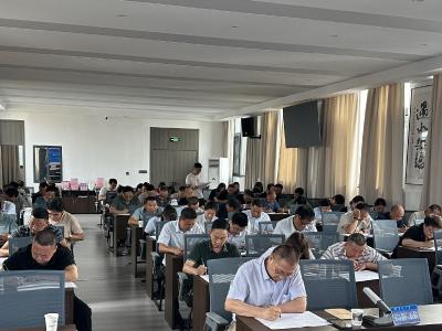 筑牢安全防线 守护群众出行