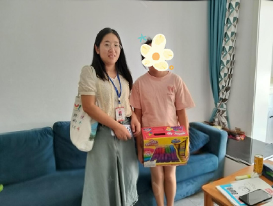 锦江社区：情暖童心 共护未来