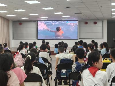 “暑假安全第一课” 筑牢防溺水安全屏障
