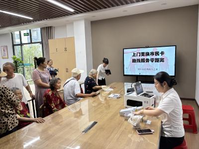 望江社区：家门口的“一站式”服务