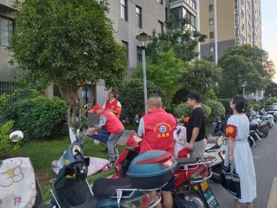 社区多方联动排查隐患 筑牢小区安全防线