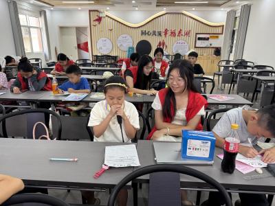 【新时代文明实践】笔墨传情童心寄信 爱心托管班书信课堂妙趣多