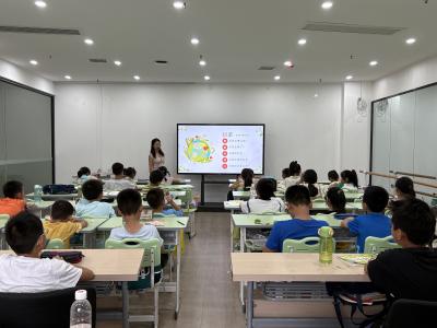 垃圾去哪了？绿洲社区垃圾分类课趣味开讲