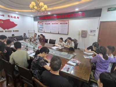 村校联手筑牢暑期防溺水安全墙