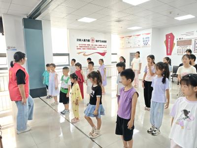 小小少年学太极 传统文化健身心