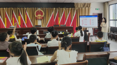 邓村茶园观社区“希望家园”点亮山区孩子暑期生活