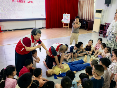 三斗坪镇暑期爱心托管班圆满结业