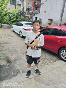 黄花镇张家口村奖励优秀学子