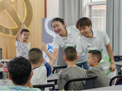 “氢化长江”科普活动走进爱心托管班 氢能源赋能长江大保护从娃娃抓起
