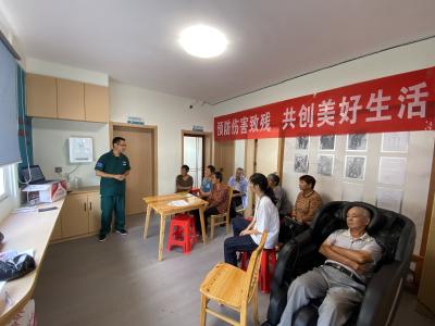 乐天溪镇：残疾预防共宣传 巧手编织幸福花