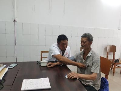 村医黄信波：彰显党员本色 守护群众健康