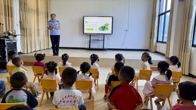 协同联训共启航 筑牢健康安全护成长