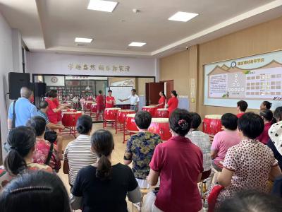 银龄学堂谱写幸福晚年新篇章