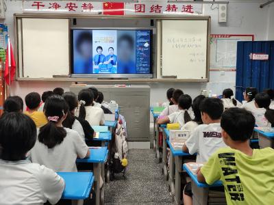 筑牢法治意识 守护青春平安
